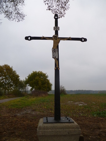 Kříž na rozcestí